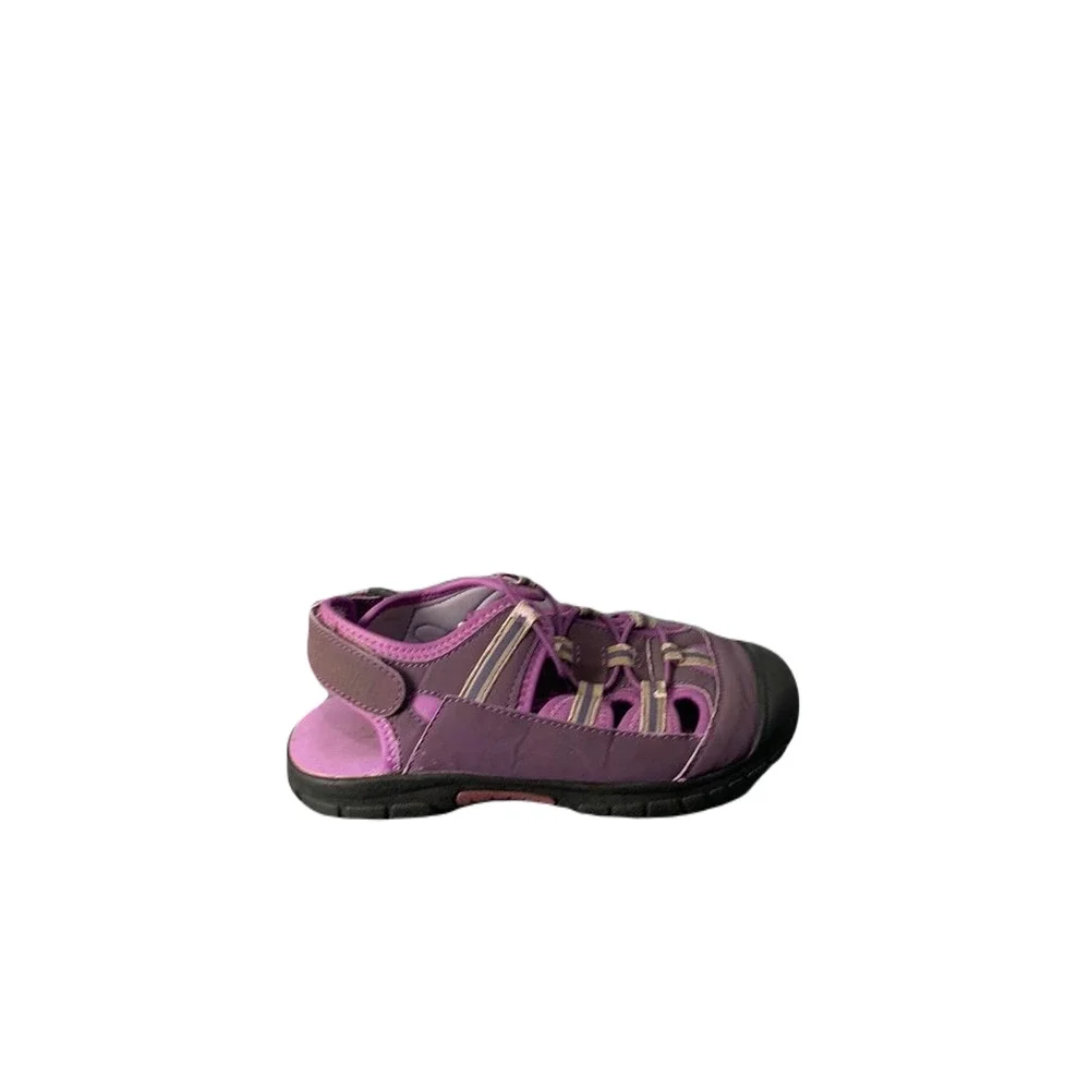 Alpine Design Girls Size 4 Lilac Outdoor Sandals With Adjustable Straps